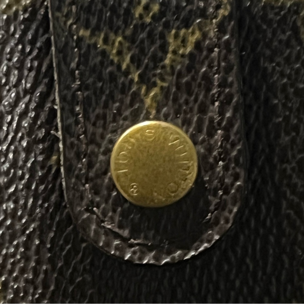 Louis Vuitton Compact Zippy Monogram Bifold Wallet - Picture 12 of 16